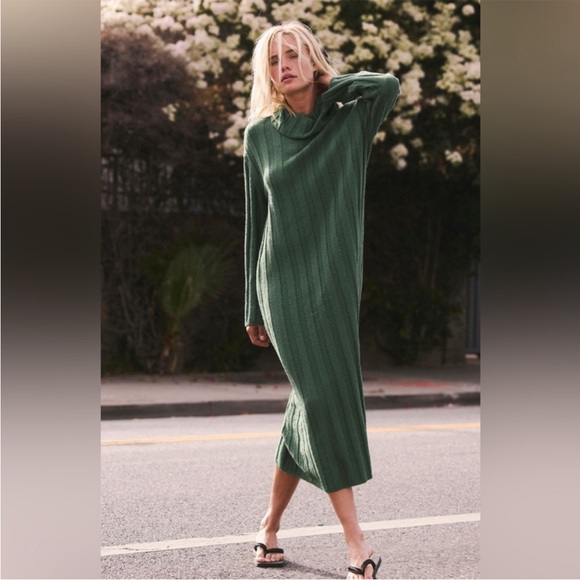 FREE PEOPLE Beach WOMEN'S Wanda Sweater Dress Cowl Neck  size L - Picture 6 of 9